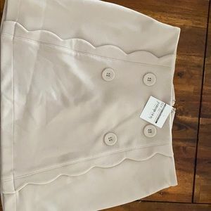 Skirt tan small